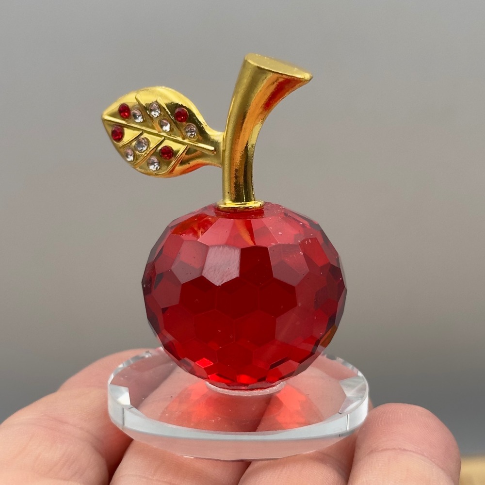 Red Faceted Crystal Apple Figurine Gold Stem Rhinestone Leaf Miniature Decor